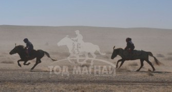 Дундговьчууд гурван насны түрүүгээ алдсангүй