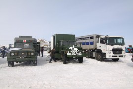 Азарга адуу багтах аварга машин