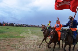 2. Наймдугаар багийн С.Баатарсүхийн ухаа 