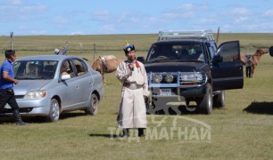 Зүүн бүсийн түрүү саарал азарганы мялаалга боллоо