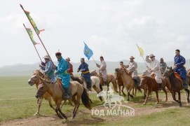 Дорнодчууд түмэн морьтны жагсаалд