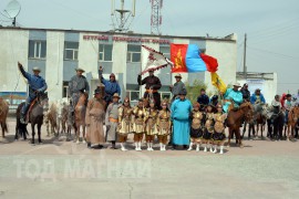 Нарийн Сухайтын ордыг зорилоо