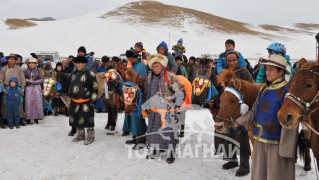 Хөвсгөл аймгийн “Зүүн бүсийн хурд-2015” уралдаанаас...