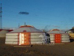 ШАЛГУУР ӨНДӨР ЕВРОПЫН БОСГЫГ ДАВЖ САЙШААГДСАН МОНГОЛ ГЭР