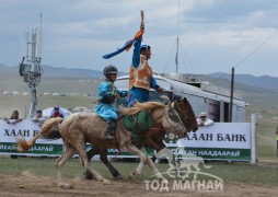 Айргийн гурав - Д.Сумъяасүрэнгийн цагаан