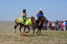 Айргийн тав Х.Ангарагийн зээрд