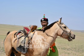 АЙМГИЙН АЛДАРТ УЯАЧ О.ЦОГТБААТАР: ӨРГӨН САЙХАН ТАЛЫНХАА ЭНГЭР БЭЛД НЬ ИСГЭРЧ ЯВАХ ШИГ ЖАРГАЛ ХААНА БАЙХ ВЭ