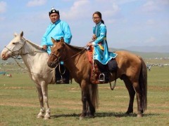 АЙМГИЙН АЛДАРТ УЯАЧ С.ГАНБОЛД: ХОНГОР МОРИО СОЁОЛОН АЙРАГДАХАД ҮНЭХЭЭР ИХ БАЯРЛАСАН